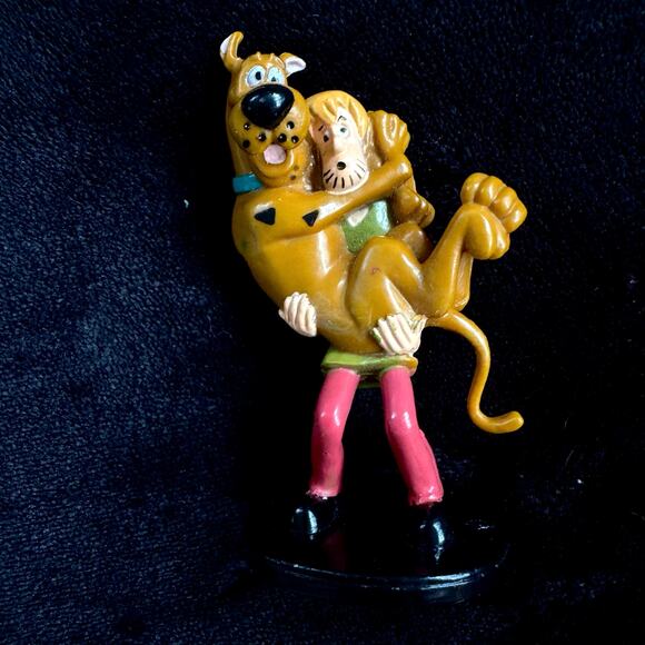 Vintage Hanna Barbera 1998 Scooby Doo & Shaggy PVC Figure Cake Topper - Picture 1 of 4